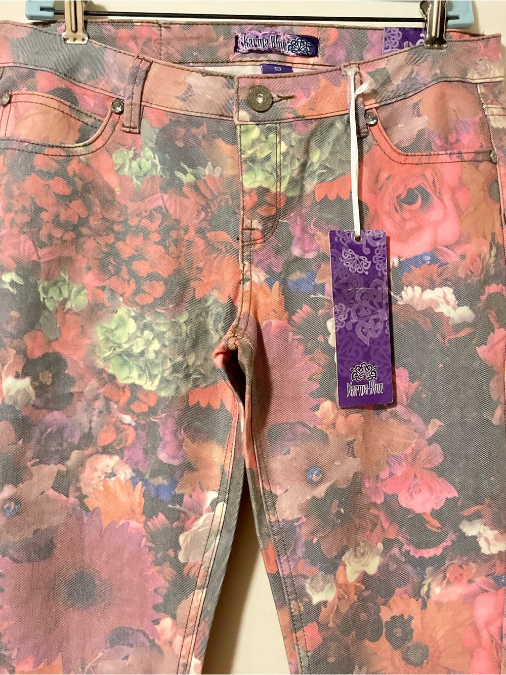 Karma Blue Women’s Size 13 Pink Multicolor Floral Stretch Jeans NWT - Picture 8 of 16